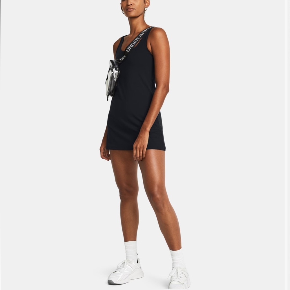 Under Armour Women’s Motion Dress Medium Black - Picture 4 of 16
